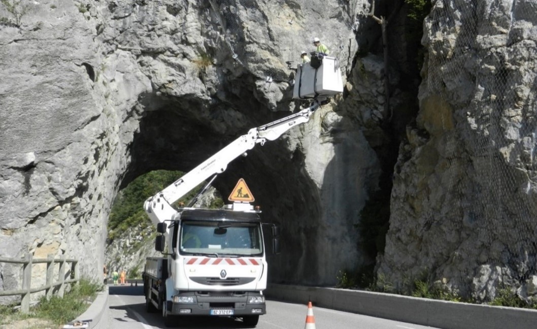 Periodic comprehensive inspection of the Rouaine tunnel
